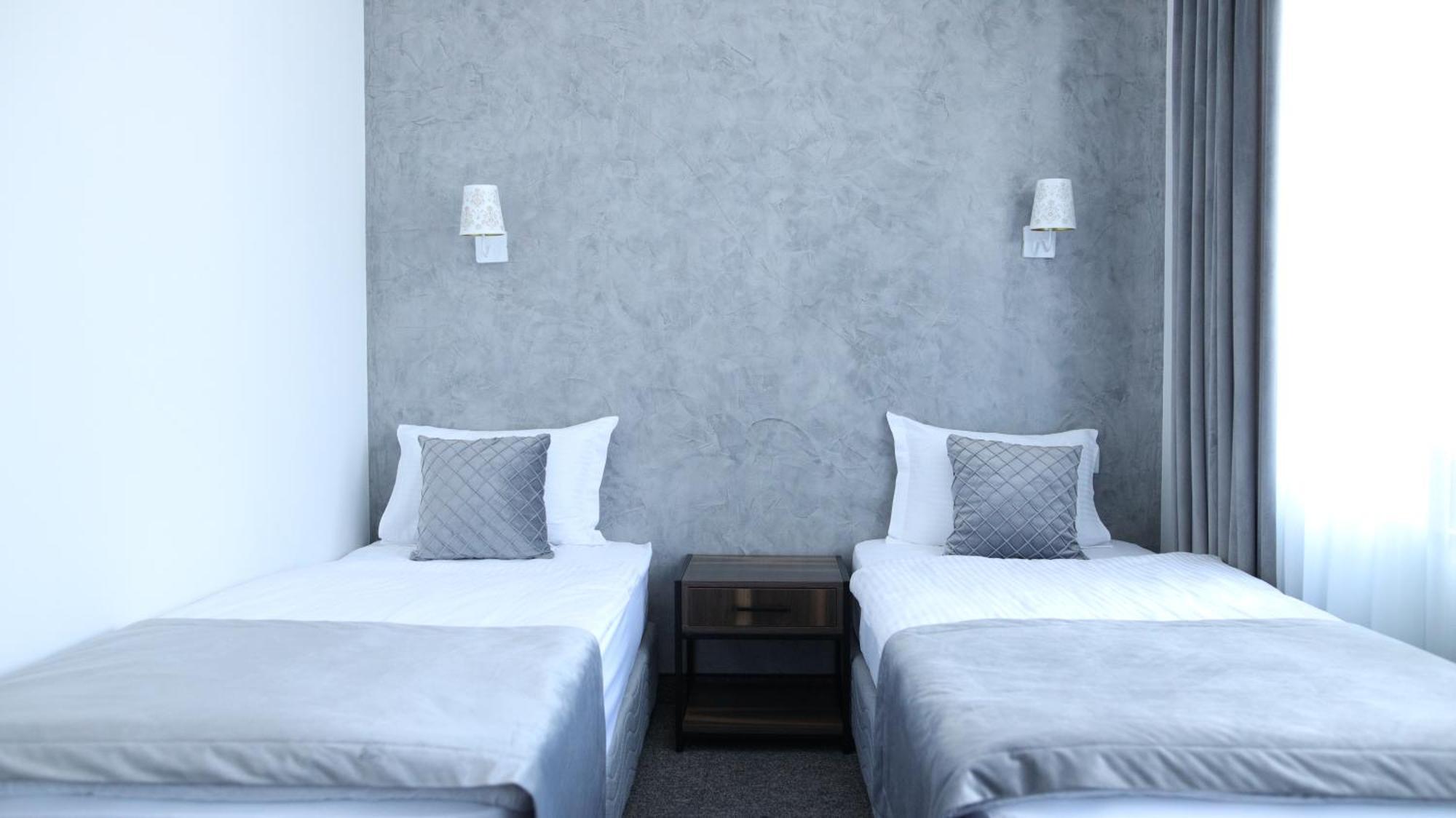 Bmg Hotel By Grigoryans Group Goris Eksteriør bilde